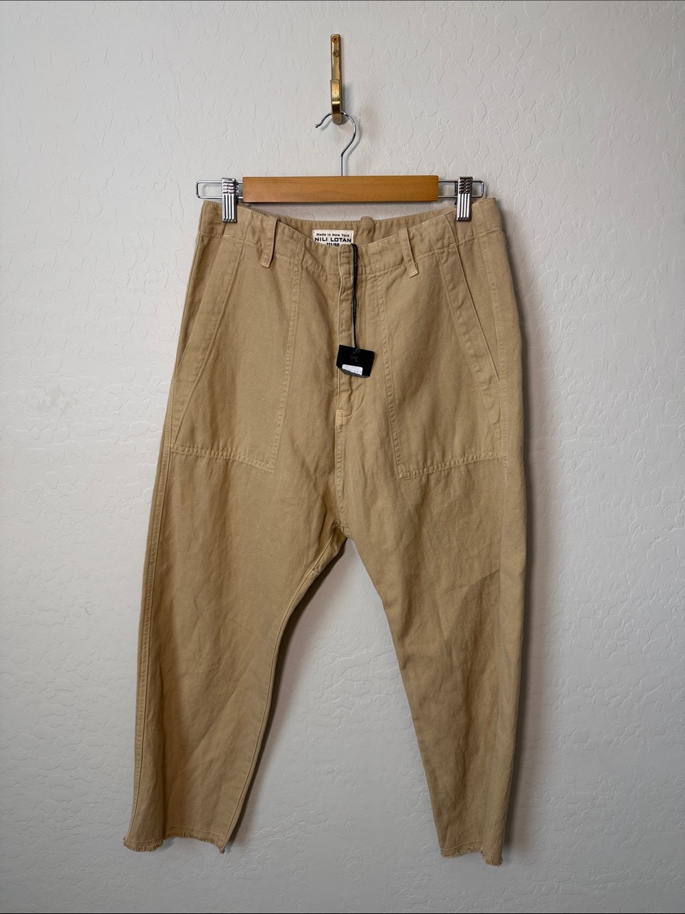 NWT Nili Lotan Luna Barrel Leg Dropped Crotch Cropped Pant in Sand Size 2 - Picture 4 of 6